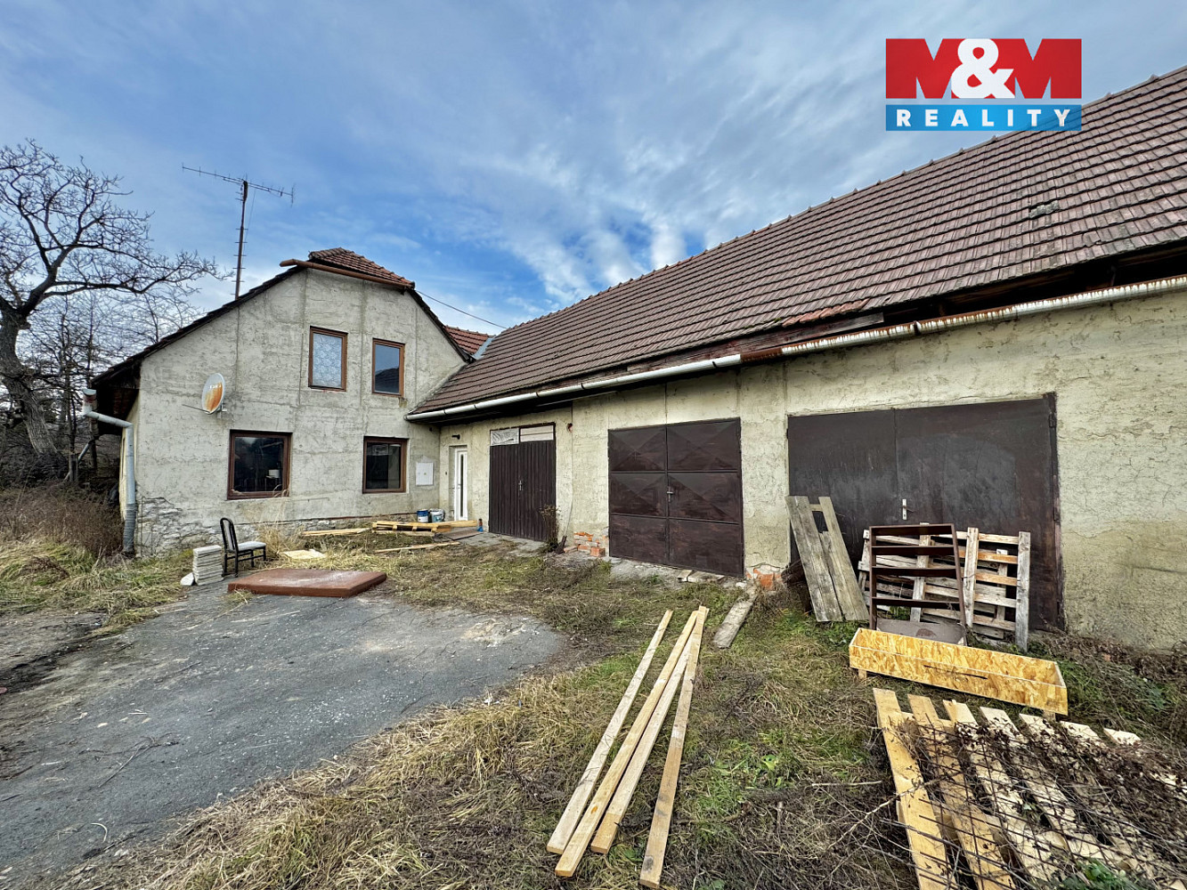 Prodej domu 135 m² s pozemkem 527 m² – fotografie 2