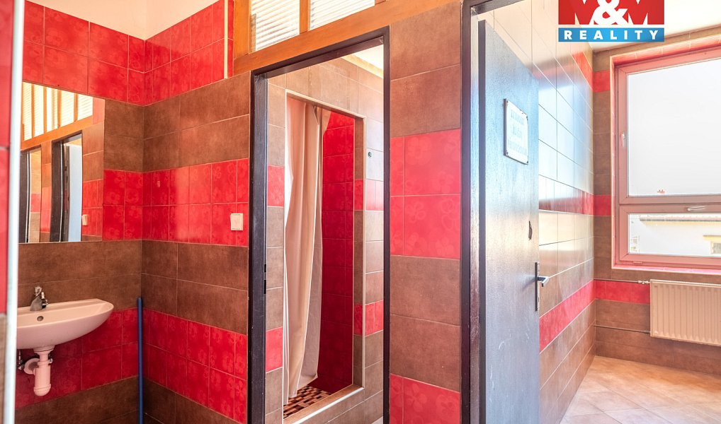 Prodej nájemního domu, činžáku 1 121 m², Veselí nad Lužnicí – náhled fotky 17