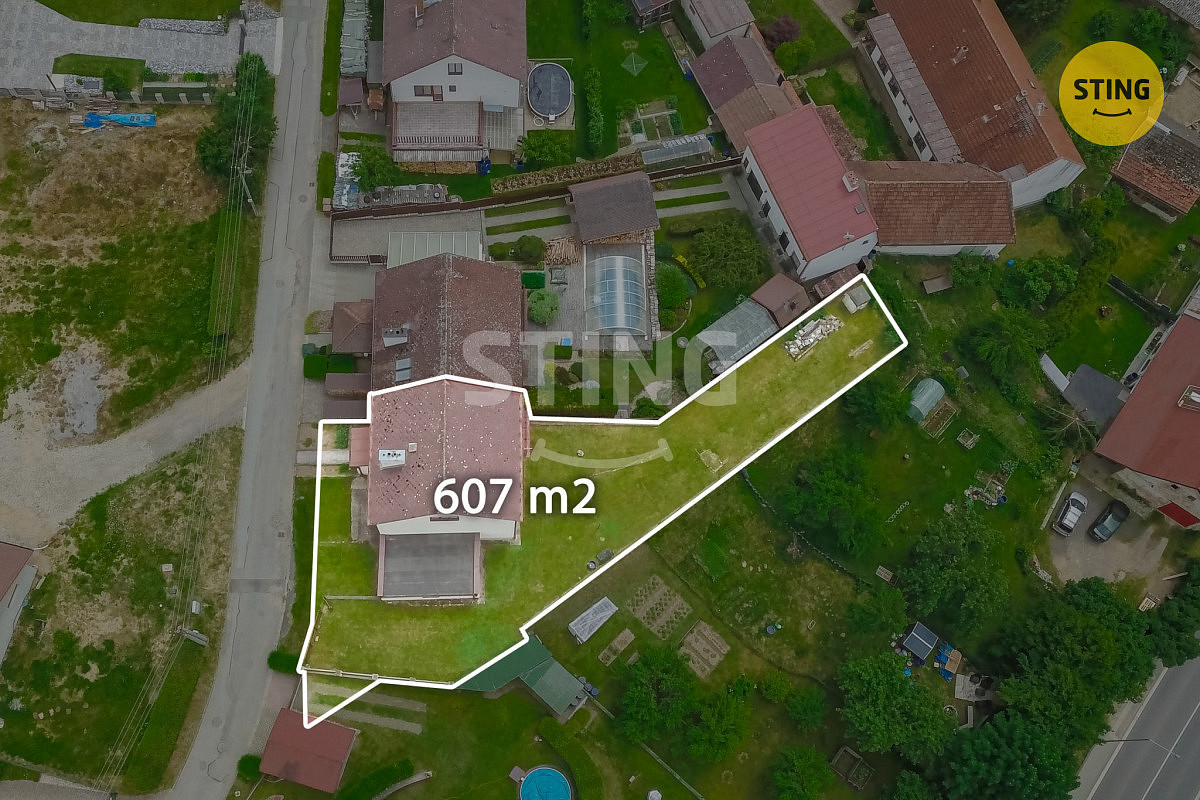 Prodej domu 253 m² s pozemkem 607 m² — photo 3