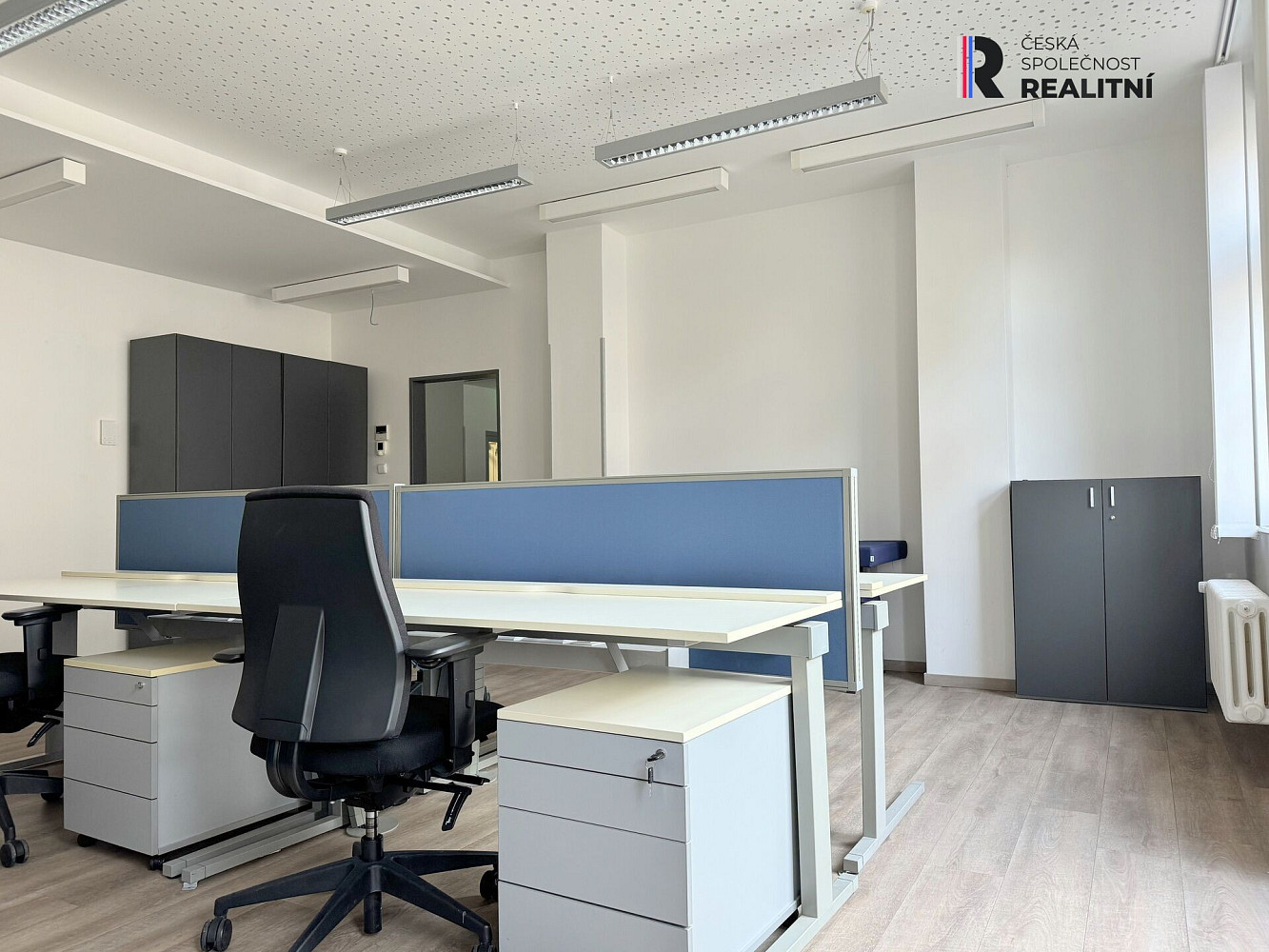 Pronájem kanceláře 110 m² – fotografie 3