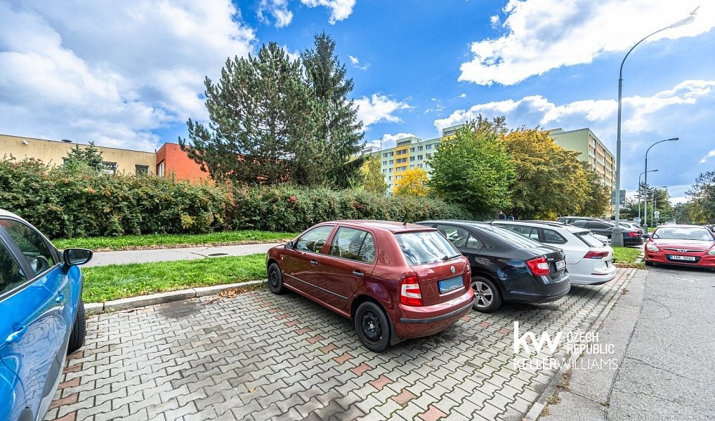 Pronájem bytu 1+kk 42 m², Praha – náhled fotky 20