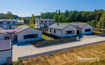 Prodej domu 97 m² s pozemkem 370 m², Přátelství, Havířov - Životice, okres Karviná