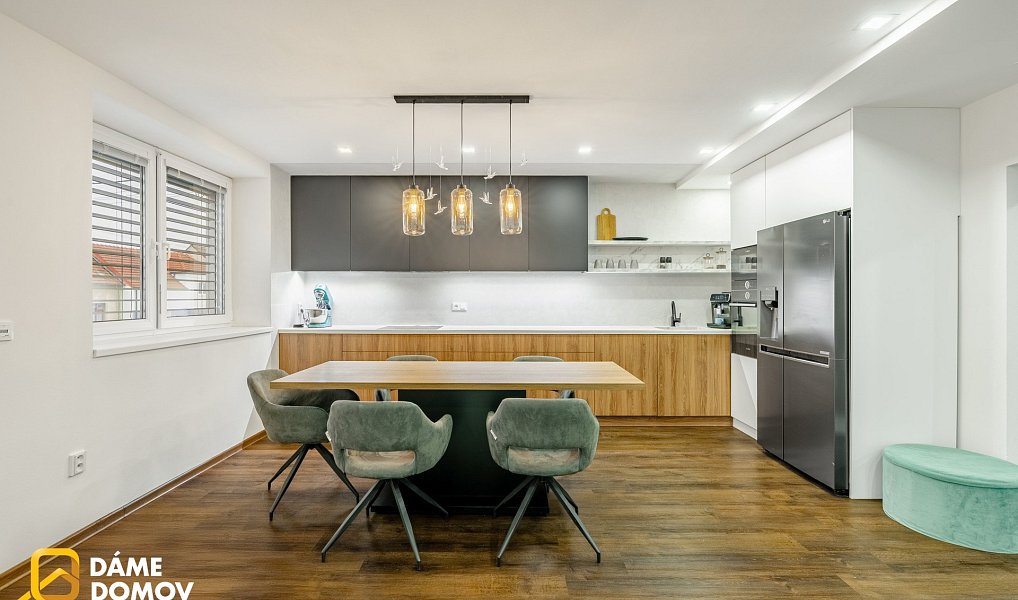 Prodej domu 308 m² s pozemkem 3 861 m², Suchov – náhled fotky 12