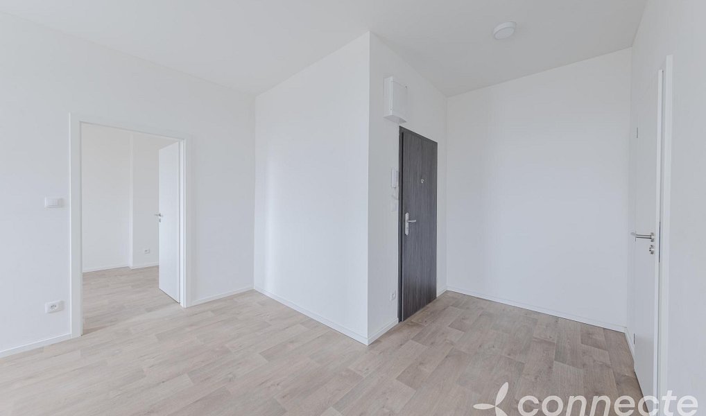 Pronájem bytu 2+kk 40 m², Přerov – náhled fotky 8