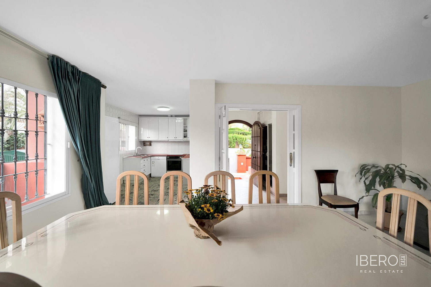 Casa 6+kk – Marbella, Barrio Alto - Más