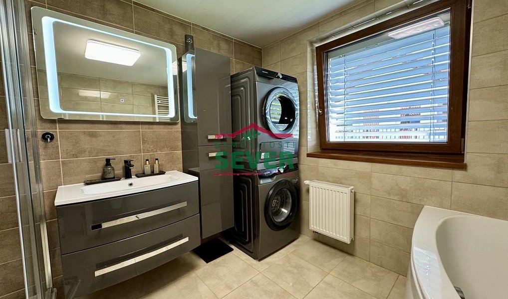 Prodej domu 220 m² s pozemkem 571 m², Praha – náhled fotky 11