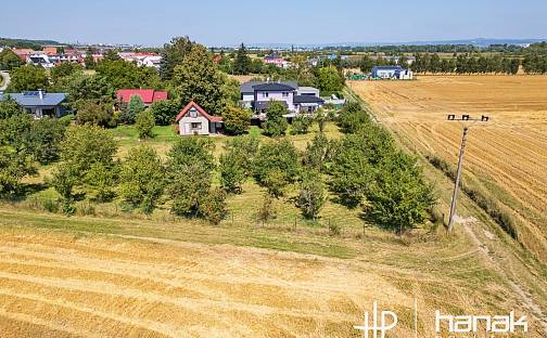Prodej stavebního pozemku 843 m², Kožušany-Tážaly - Kožušany, okres Olomouc