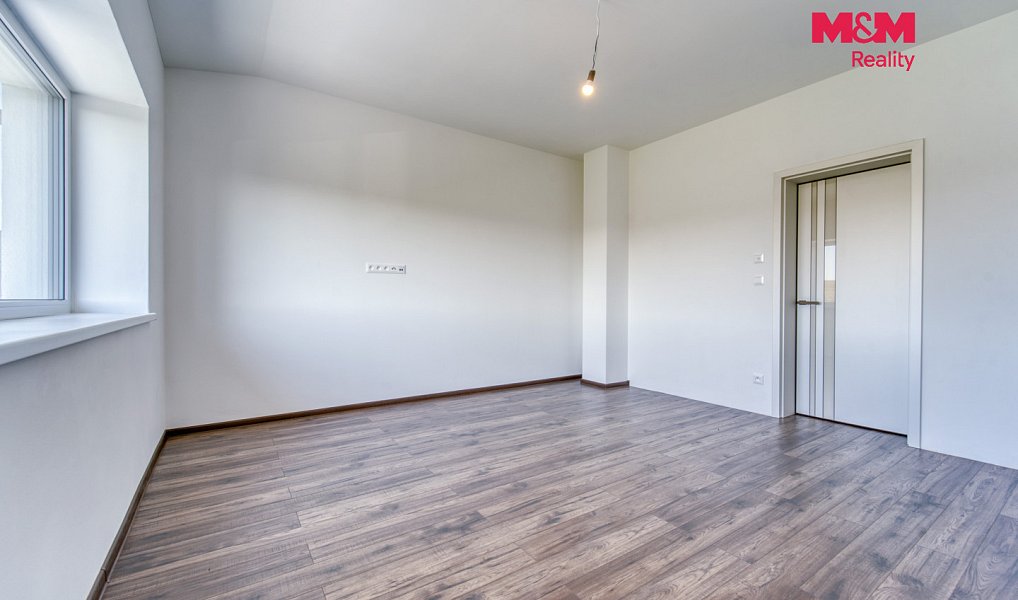 Prodej domu 168 m² s pozemkem 809 m², Vodochody – náhled fotky 18
