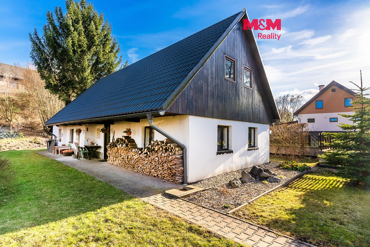 Prodej domu 65 m² s pozemkem 530 m²