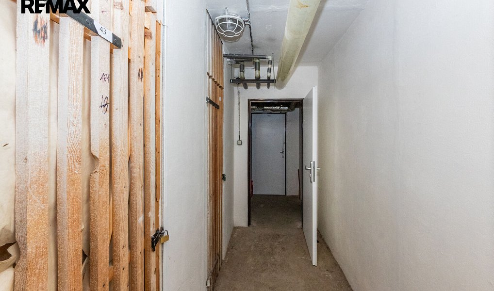 Prodej bytu 3+kk 70 m², Praha – náhled fotky 18