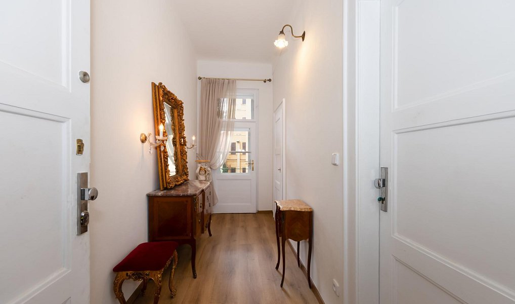 Pronájem bytu 2+kk 61 m², Praha – náhled fotky 15