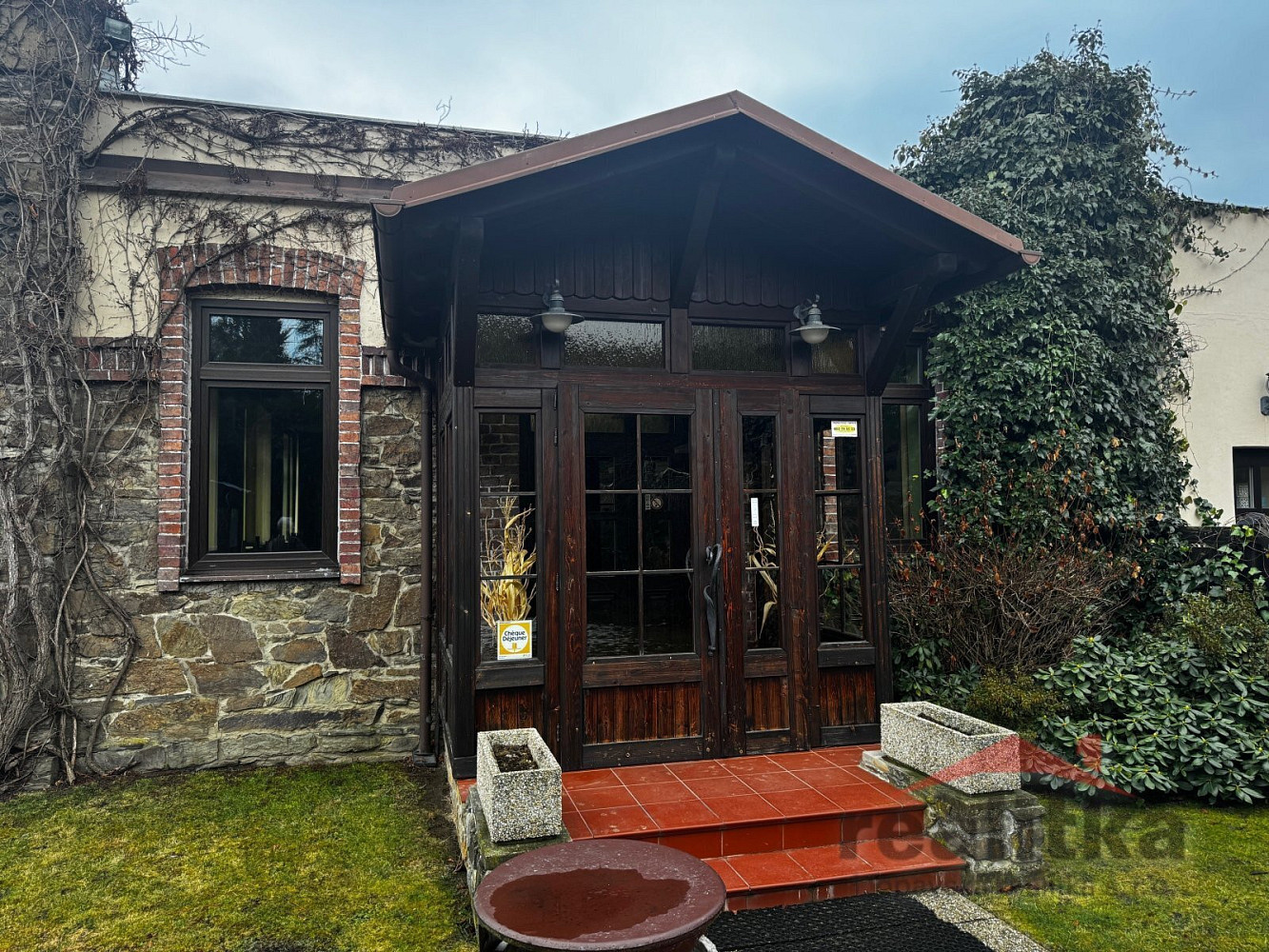 Prodej restaurace 1 221 m²