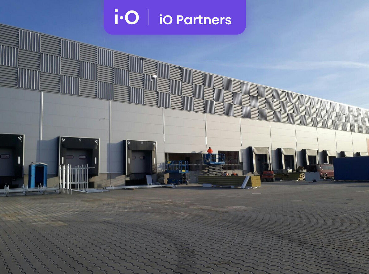 Pronájem skladovacích prostor 2 500 m² – fotografie 3