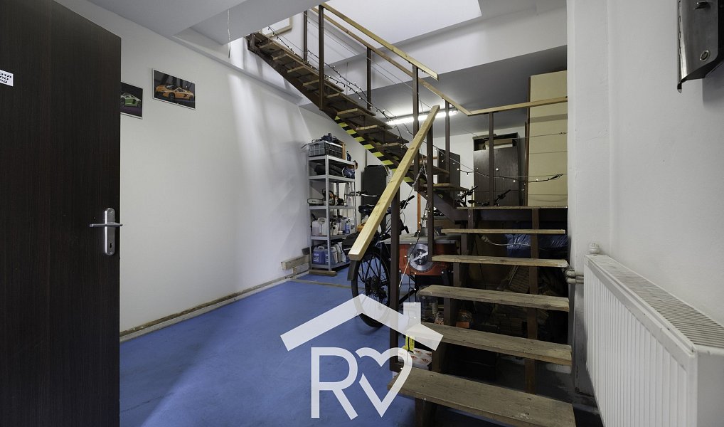 Prodej domu 482 m² s pozemkem 531 m², Opava – náhled fotky 17