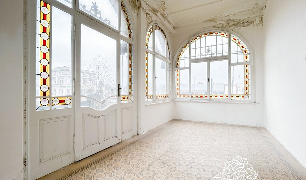 Prodej domu 900 m² s pozemkem 2 018 m², Krnov – náhled fotky 11