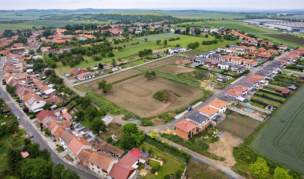 Prodej stavebního pozemku 624 m², Syrovice – náhled fotky 3