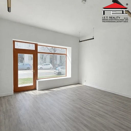 Pronájem kanceláře 100 m² — photo 4