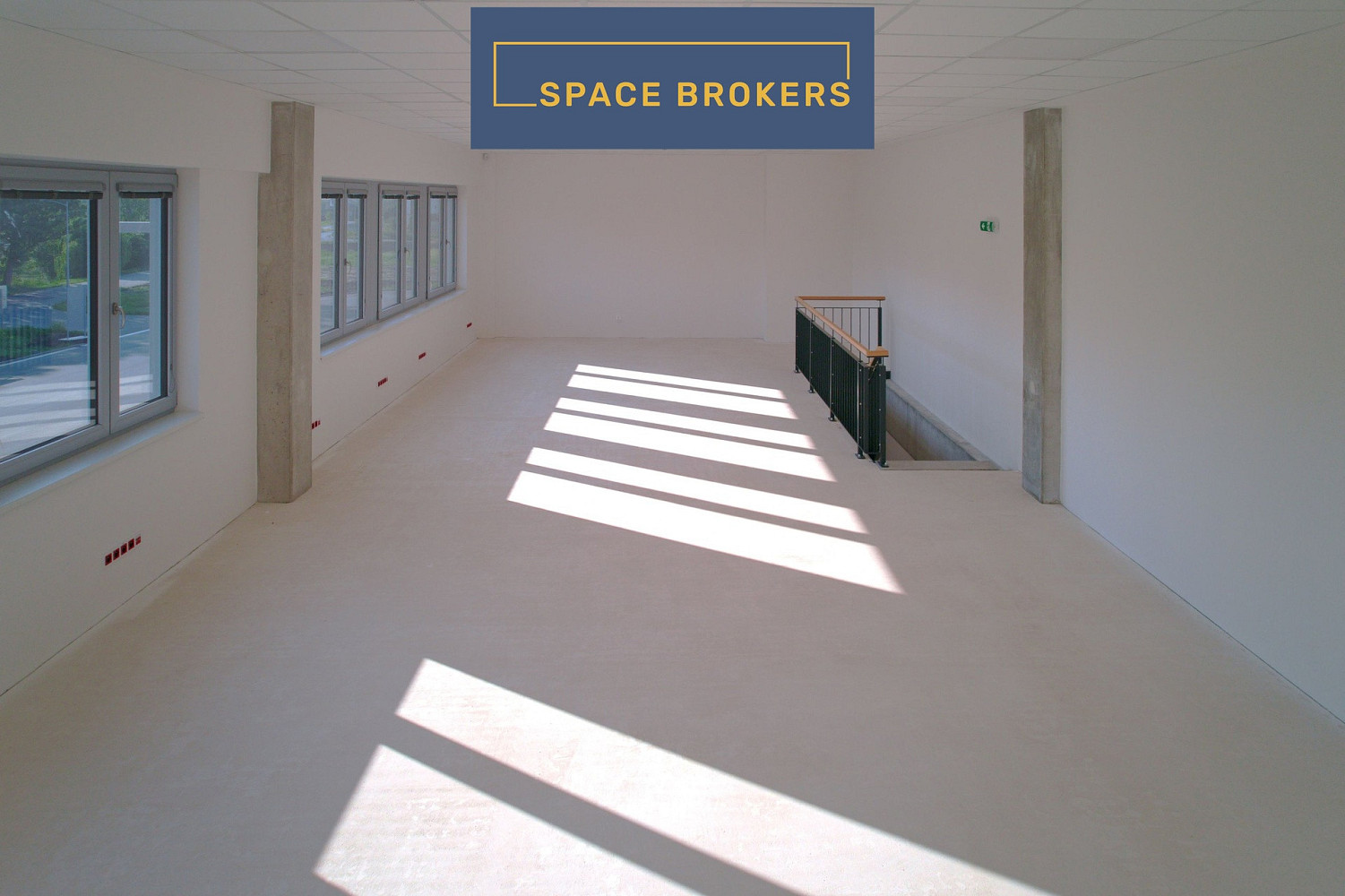 Pronájem skladovacích prostor 1 000 m² – fotografie 4