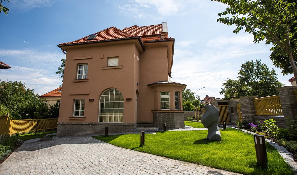 Pronájem domu 250 m² s pozemkem 351 m², Praha – náhled fotky 16