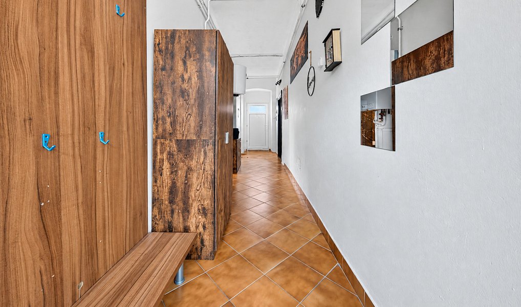 Prodej domu 175 m² s pozemkem 515 m², Zlonice – náhled fotky 6