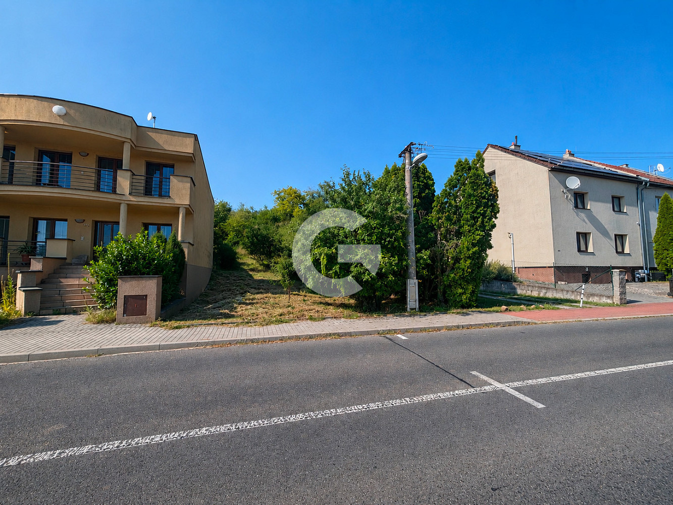 Prodej stavebního pozemku 569 m² – fotografie 3