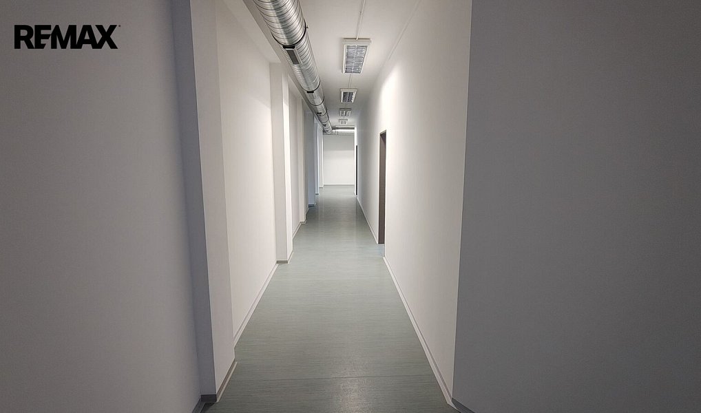 Pronájem kanceláře 229 m², Děčín – náhled fotky 16