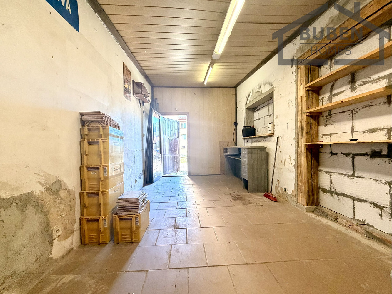 Prodej nebytového prostoru - prodejna (garáž, sklad) 20 m2, Tisová – fotografie 5