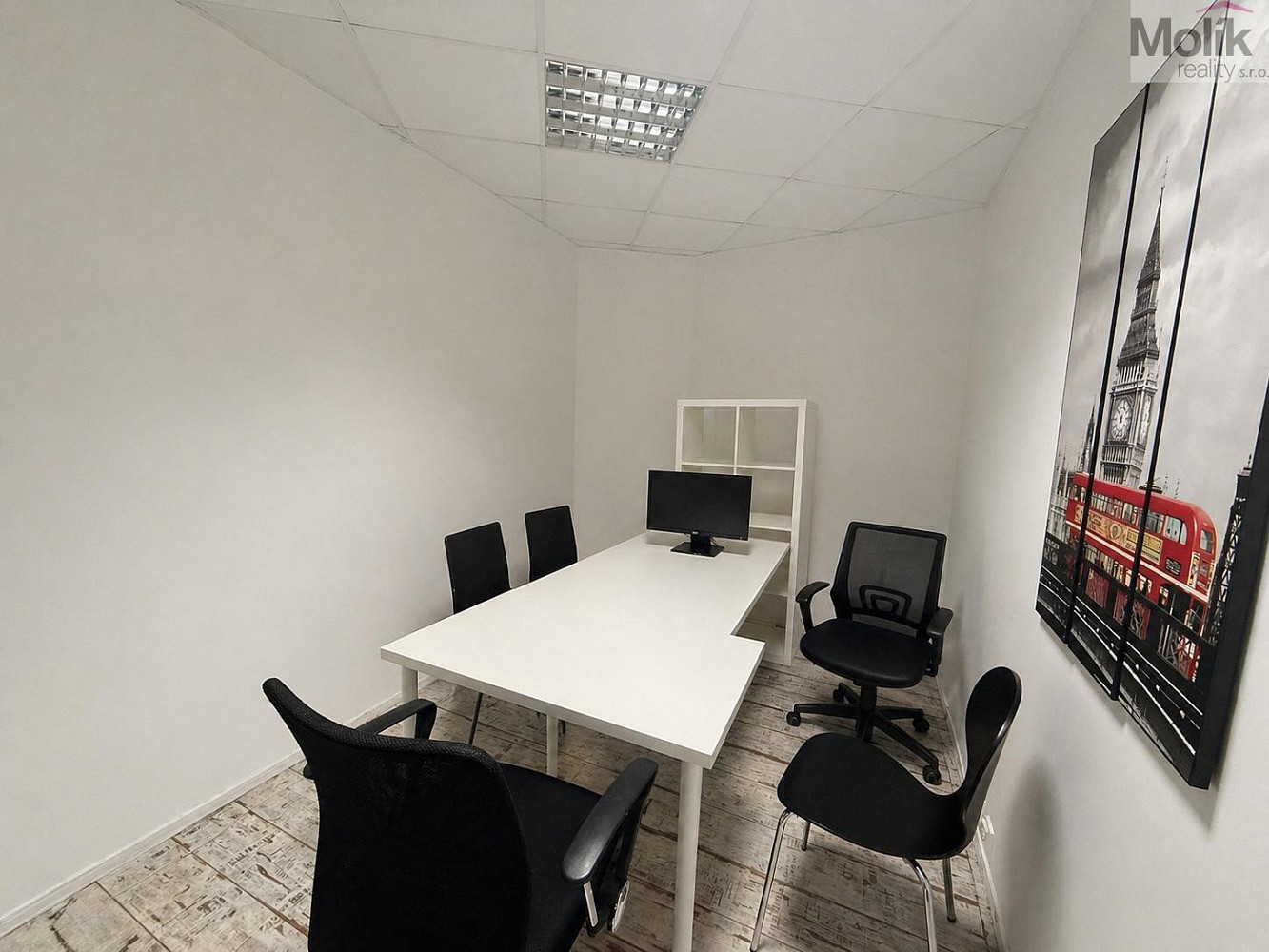 Pronájem kanceláře 59 m² – fotografie 4