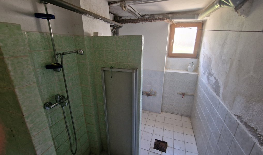 Prodej domu 207 m² s pozemkem 712 m², Kynšperk nad Ohří – náhled fotky 9