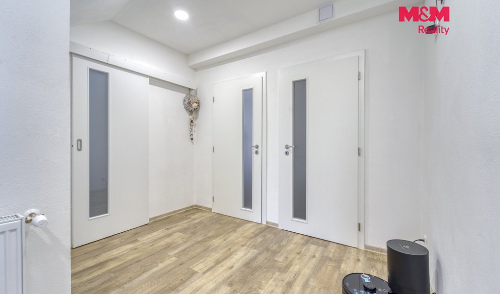 Prodej domu 197 m² s pozemkem 1 100 m², Horní Kozolupy – náhled fotky 13