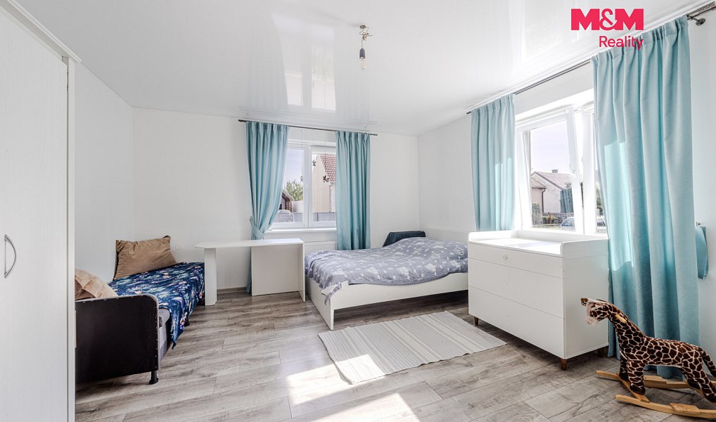 Prodej domu 80 m² s pozemkem 604 m², Bobnice – náhled fotky 2