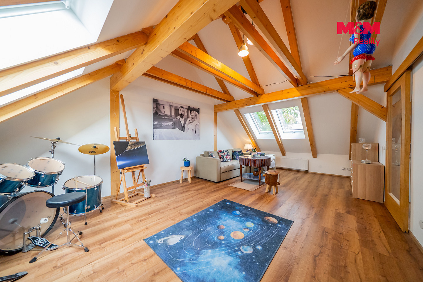 Prodej domu 169 m² s pozemkem 1 807 m² — photo 2