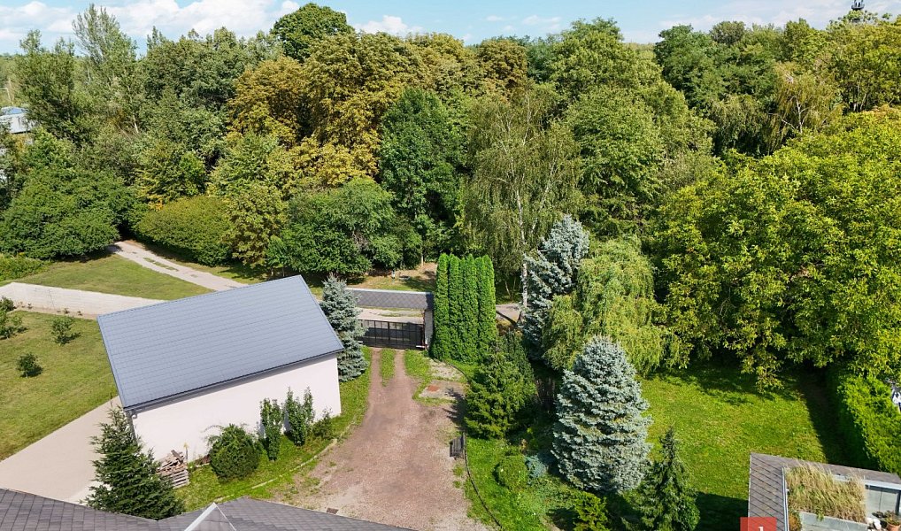 Pronájem domu 179 m² s pozemkem 1 214 m², Ostrava – náhled fotky 35