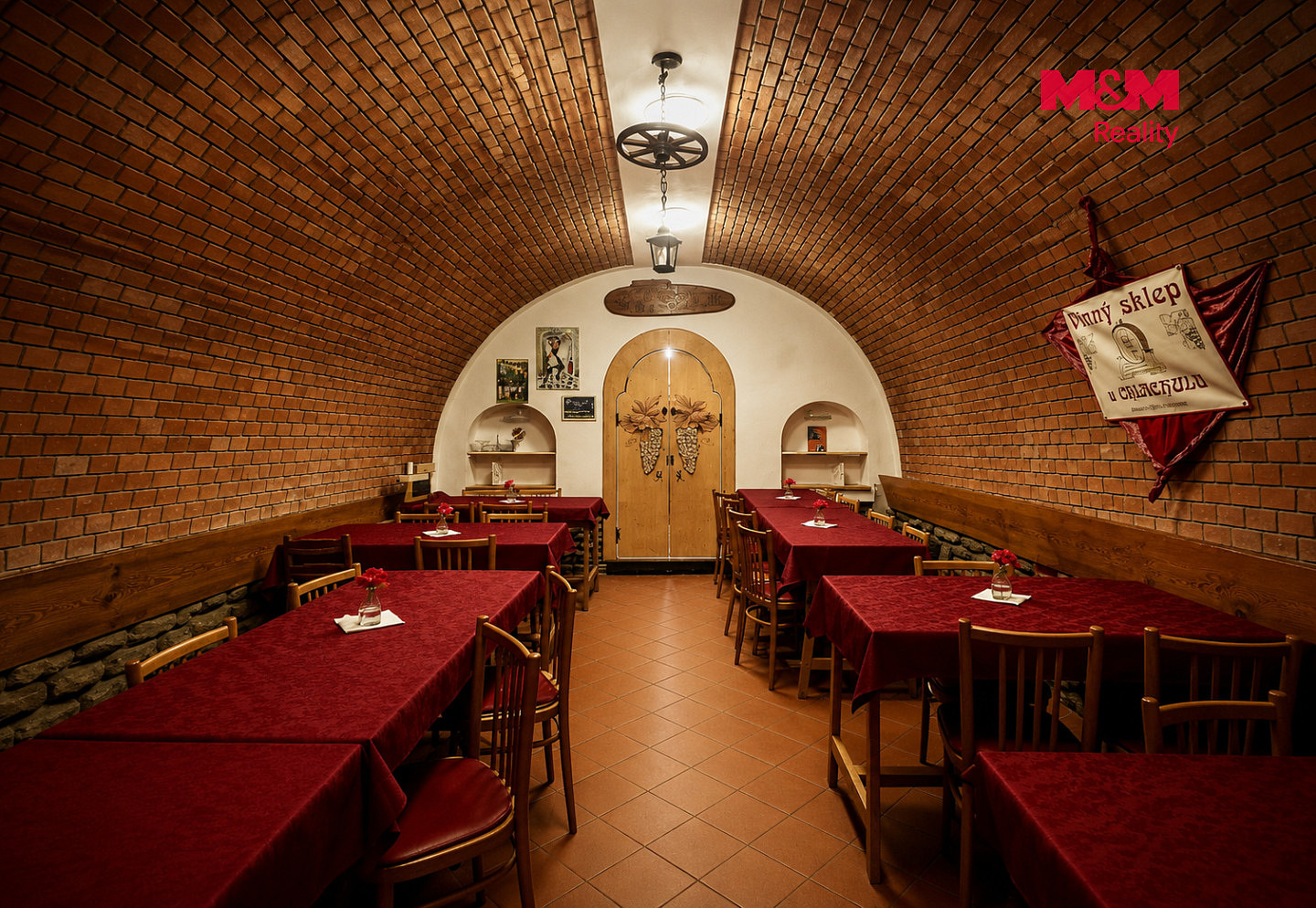 Prodej domu 190 m² s pozemkem 751 m² – fotografie 2