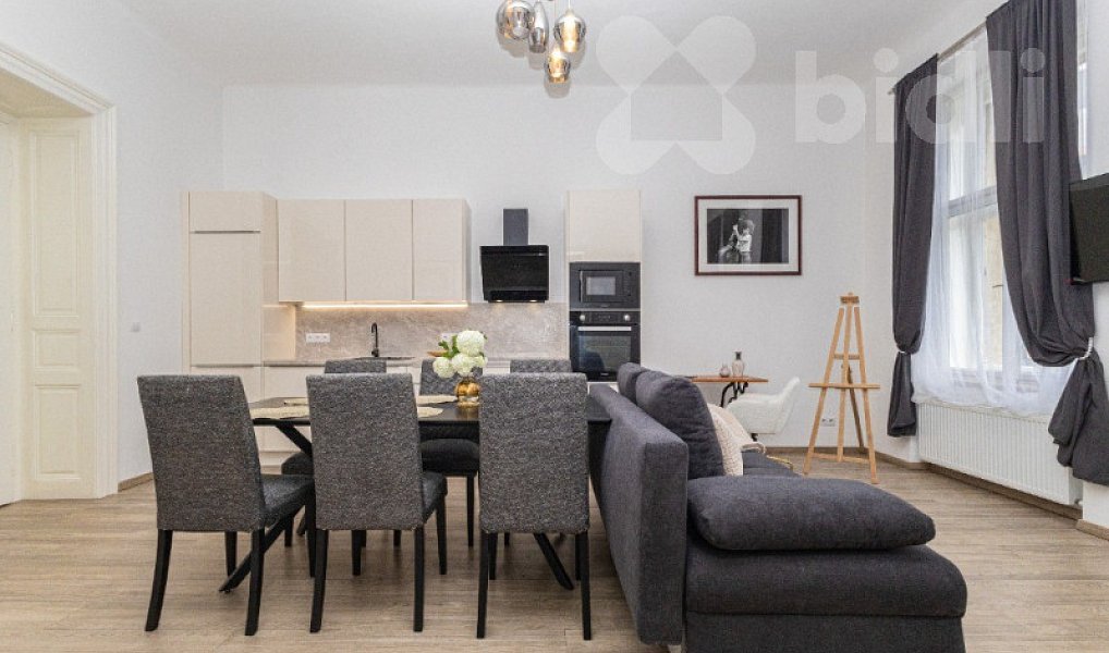 Pronájem bytu 2+kk 95 m², Praha – náhled fotky 9