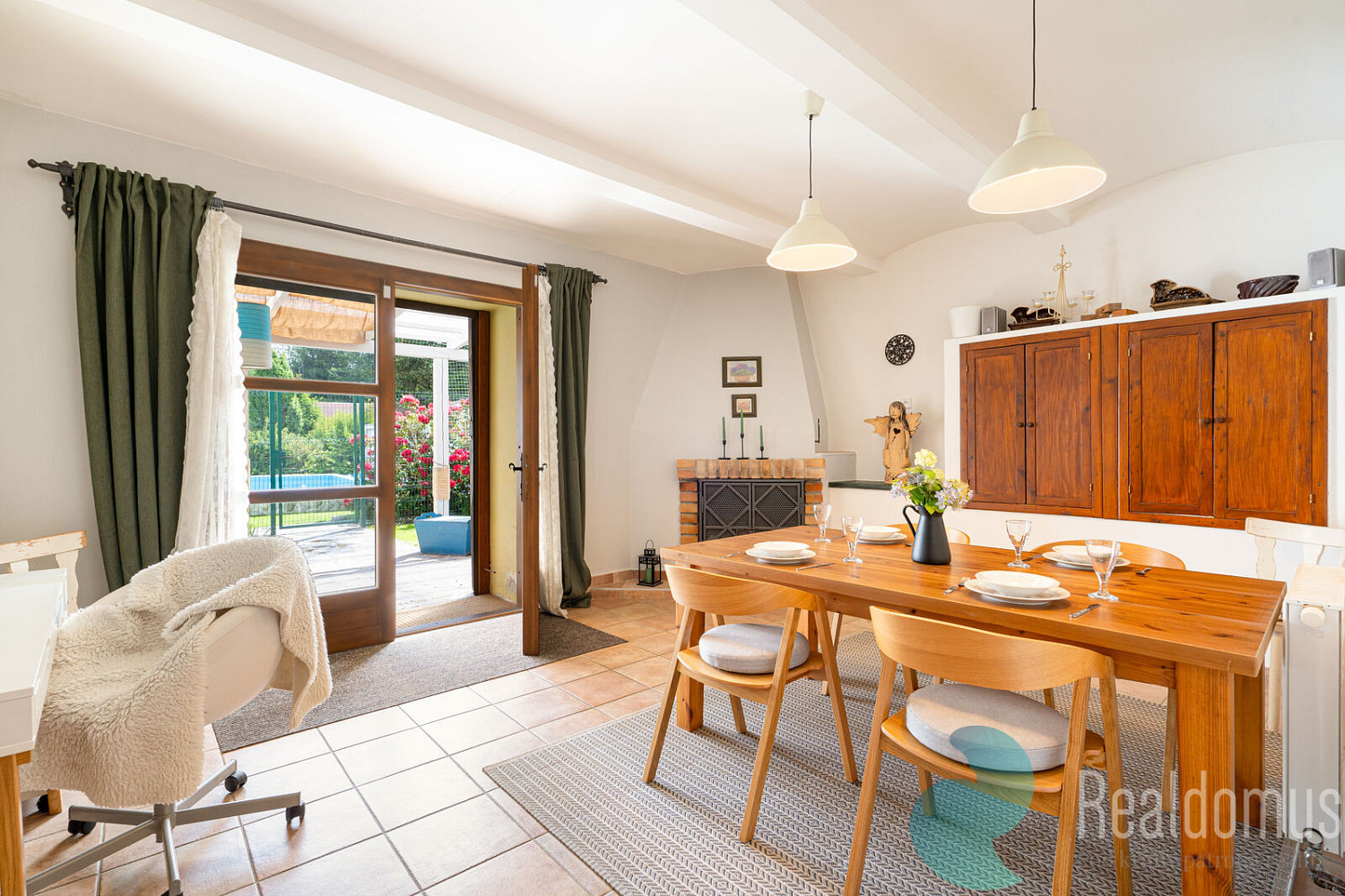Prodej komerčního objektu (jiného typu) 295 m² — photo 3