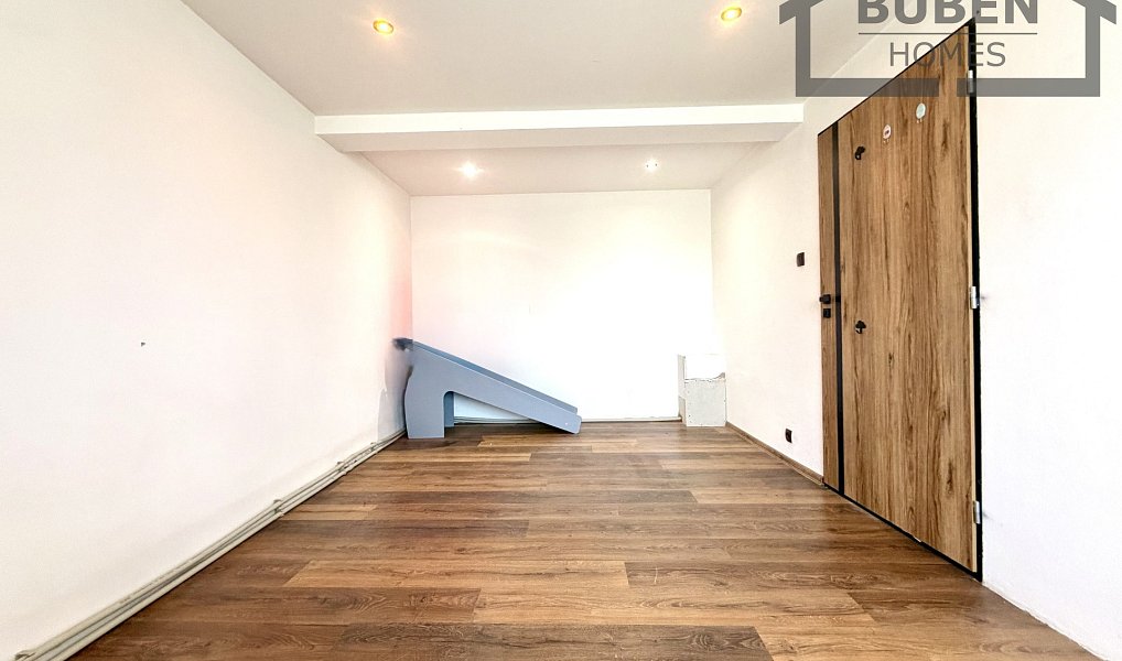 Prodej domu 380 m² s pozemkem 750 m², Bor – náhled fotky 27