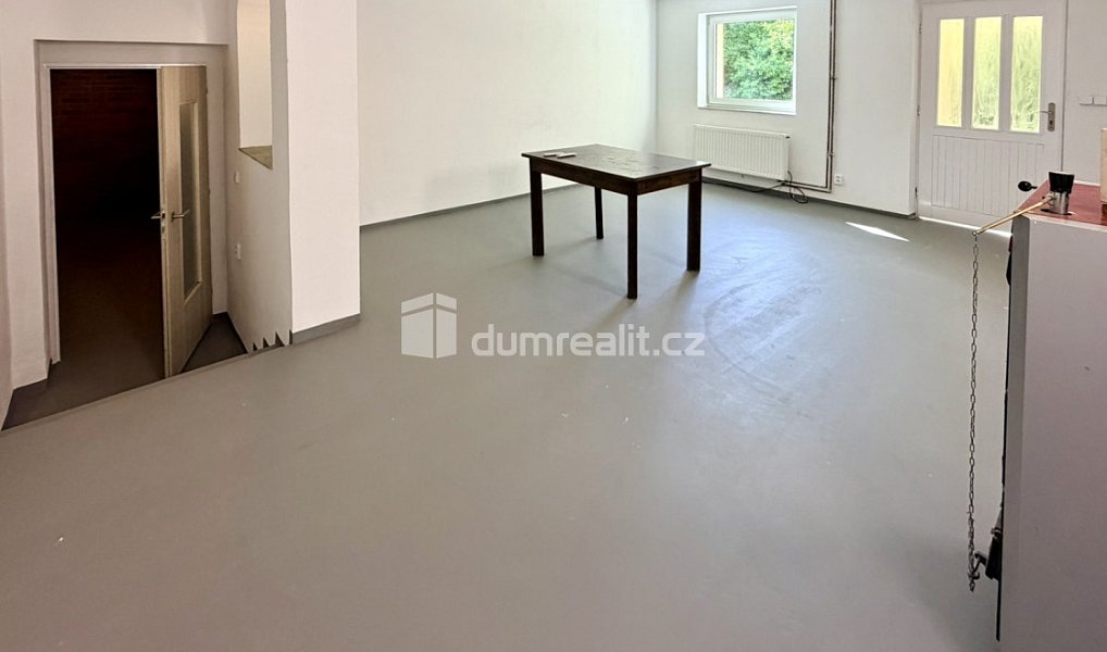 Prodej domu 247 m² s pozemkem 1 024 m², Lukov – náhled fotky 18