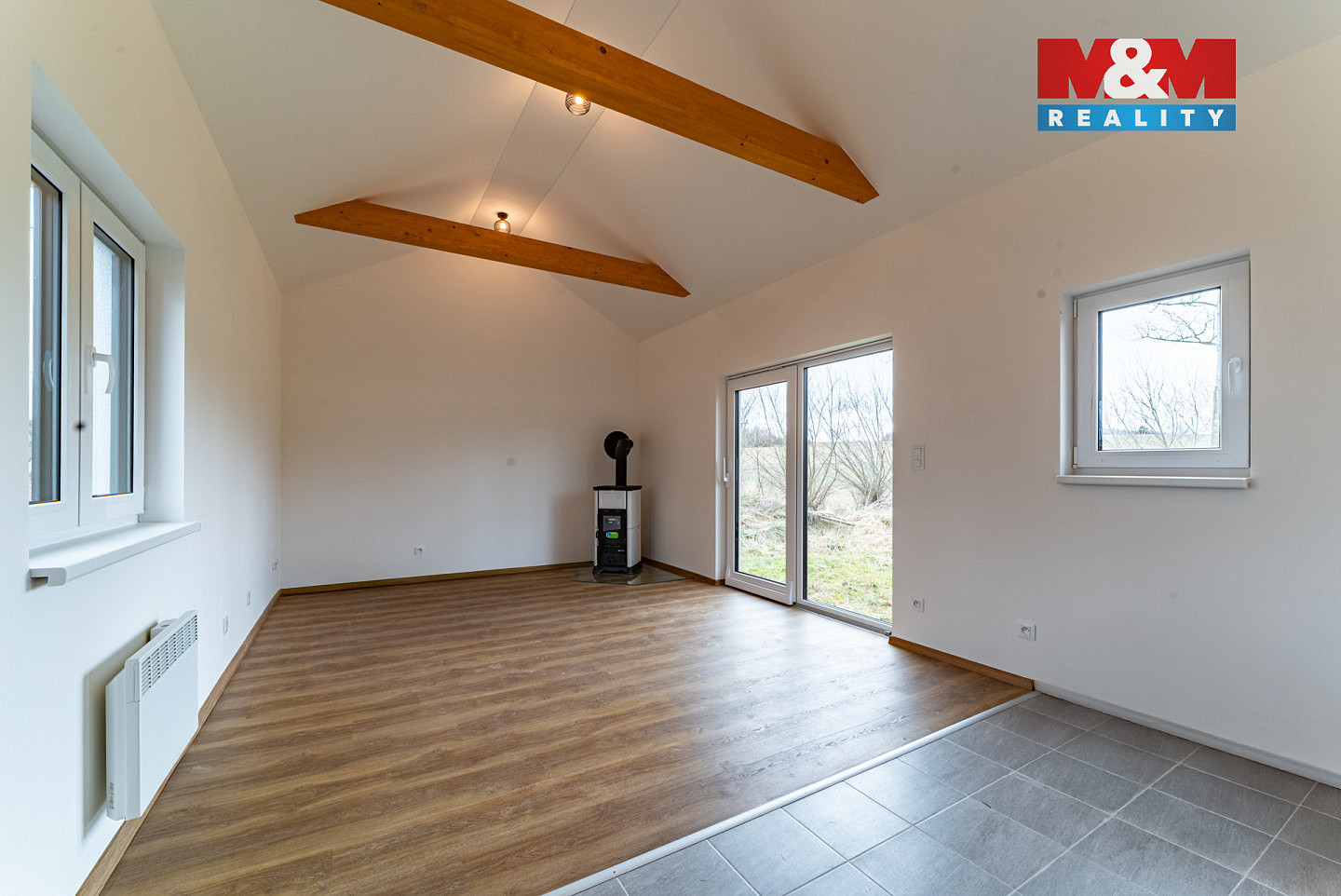 Prodej domu 40 m² s pozemkem 896 m² — photo 2