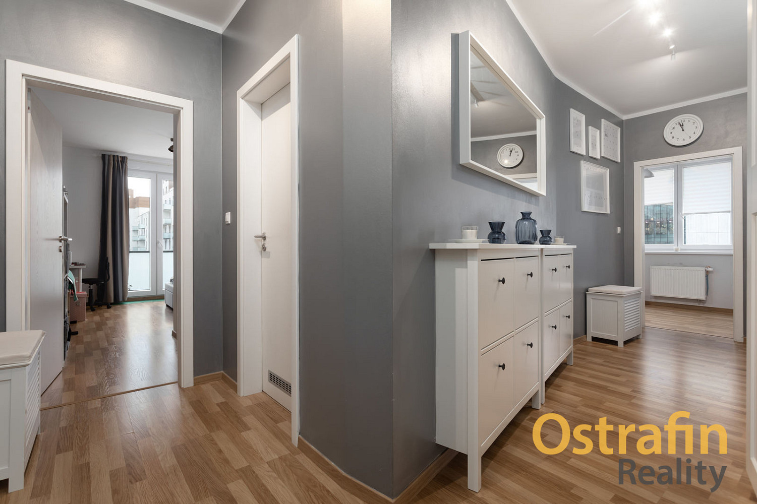 Pronájem bytu 4+kk 92 m² — photo 3