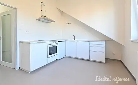 Pronájem bytu 2+kk 41 m²