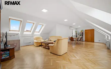 Prodej bytu 3+1 155 m², Lípová, Praha 2 - Nové Město
