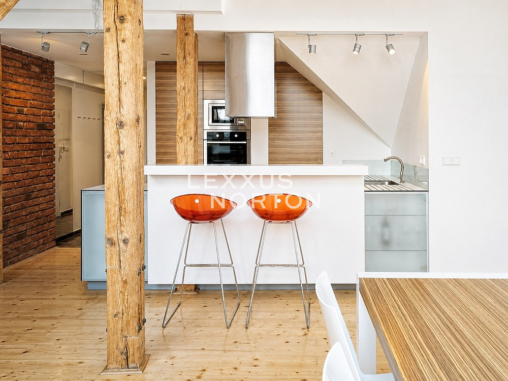 Pronájem bytu 2+kk 90 m²