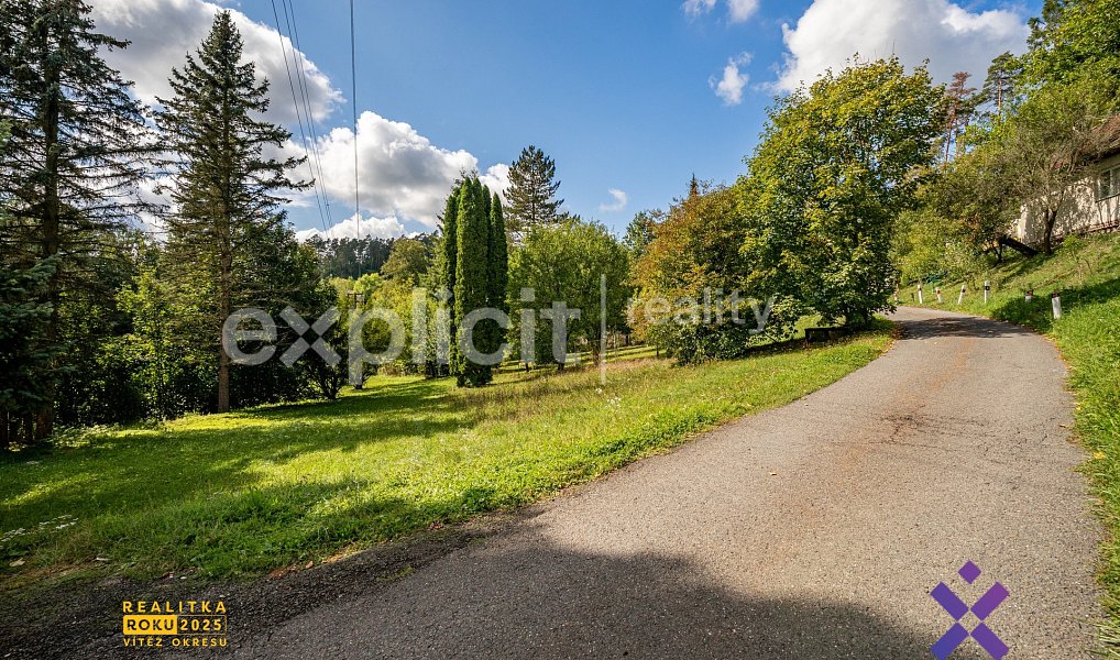 Prodej stavebního pozemku 996 m², Březnice – náhled fotky 13