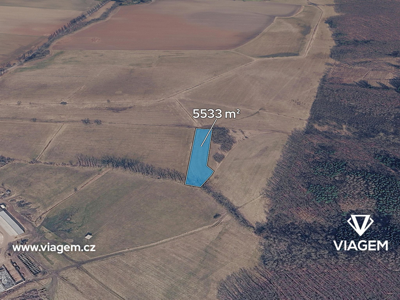 Prodej pole 1 383 m²