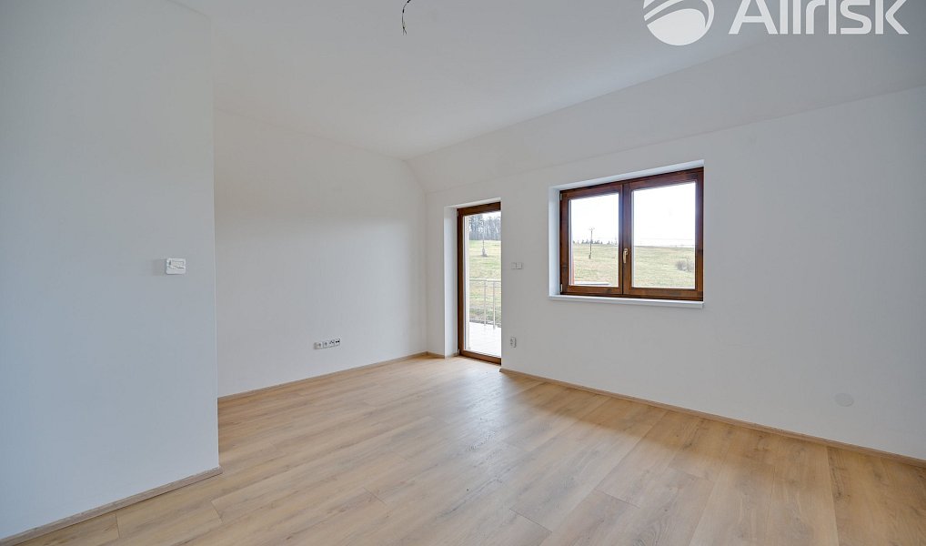 Prodej domu 220 m² s pozemkem 600 m², Březina – náhled fotky 21