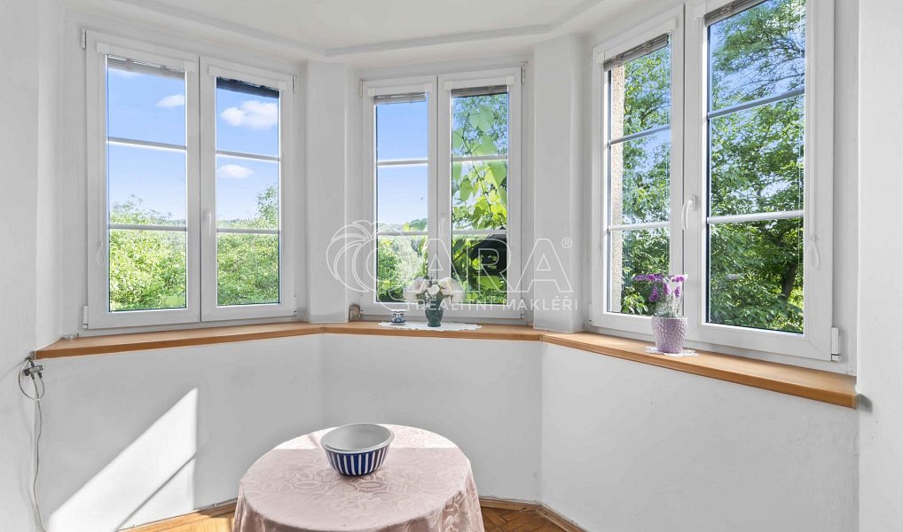 Prodej domu 244 m² s pozemkem 1 821 m², Roztoky – náhled fotky 6