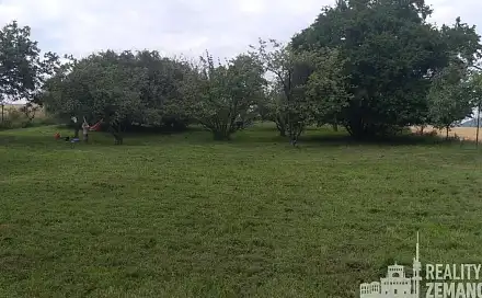 Prodej stavebního pozemku 1 747 m², Sokolská, Neveklov, okres Benešov