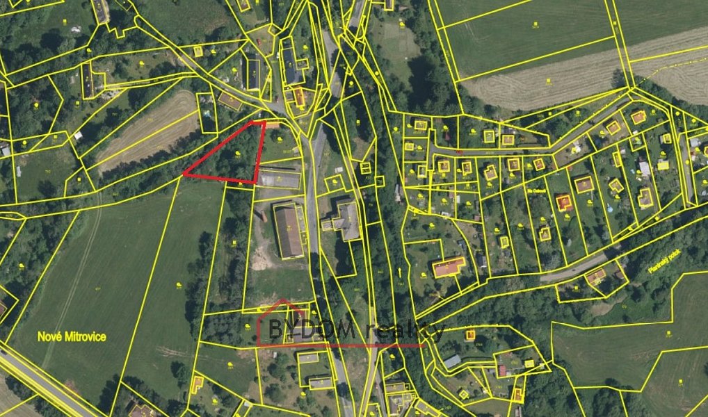 Prodej zahrady 1 216 m², Nové Mitrovice – náhled fotky 3