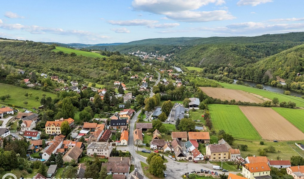 Prodej domu 140 m² s pozemkem 1 886 m², Nižbor – náhled fotky 22